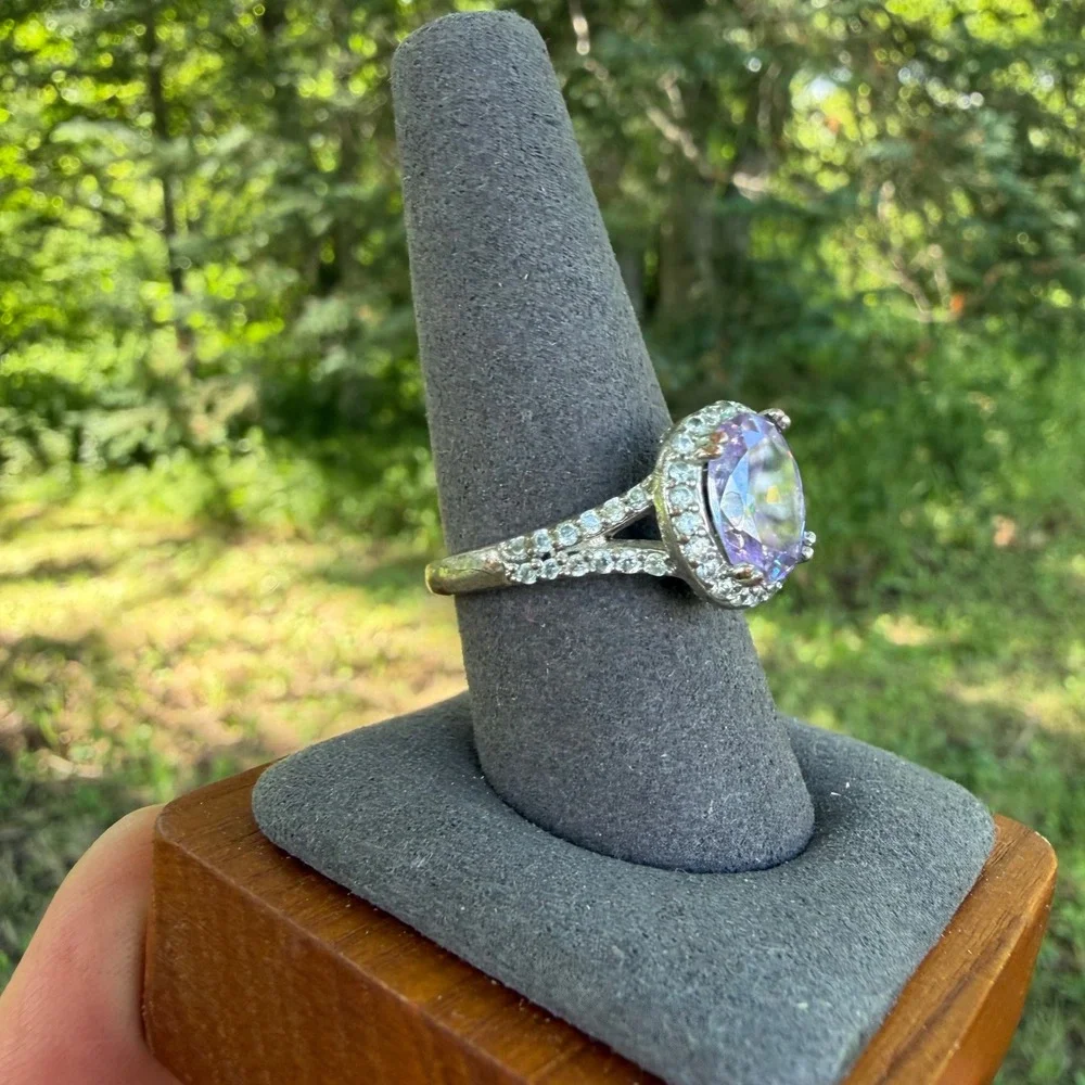 Oval Halo Statement Ring  9.5 Purple Silver Tone Split Shank Faux Amethyst